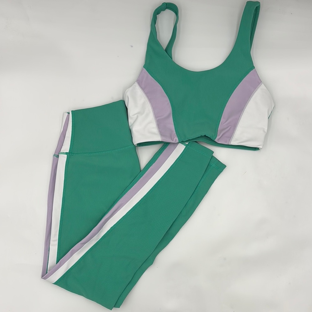 WILO 2-Piece Sports Bra and Leggings Set